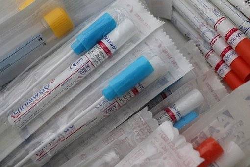 ecouvillon pour PCR COVID 19 par le laboratoire VET'ANALYS à NICE